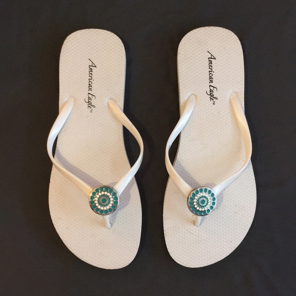 American Eagle Flip-Flops